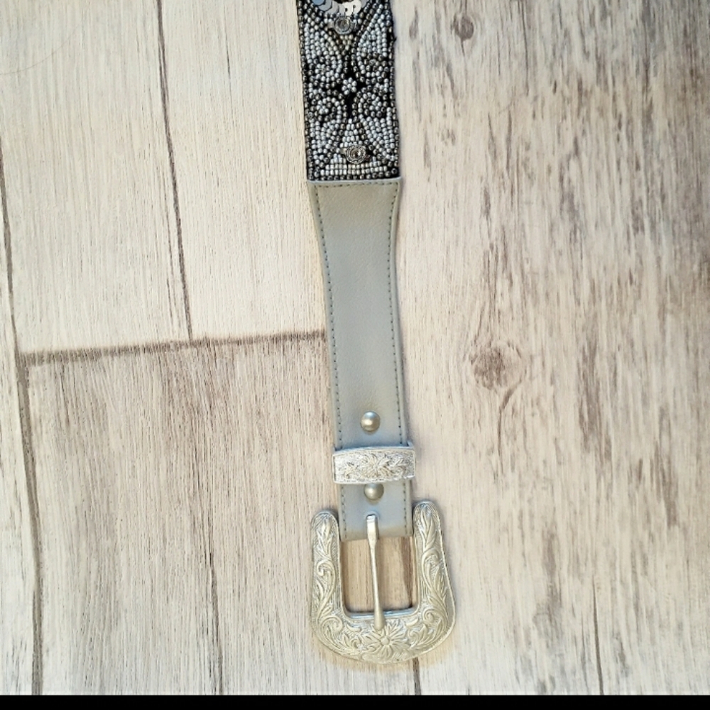 Free People Western Silver Bead Belt - Picture 5 of 16